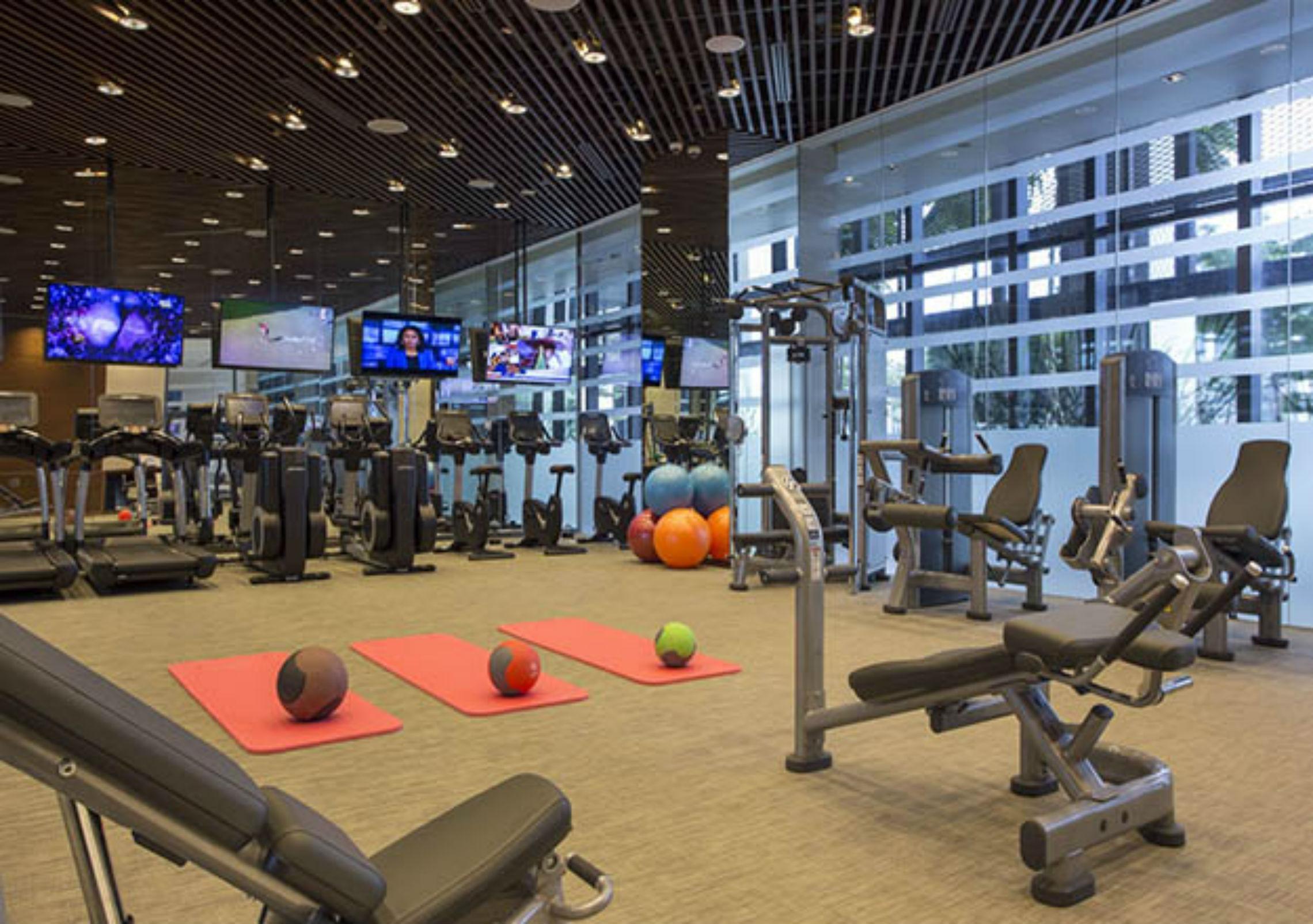วัน ฟาร์เรอร์ โฮเทล Hotel สิงคโปร์ ภายนอก รูปภาพ The gym at the hotel
